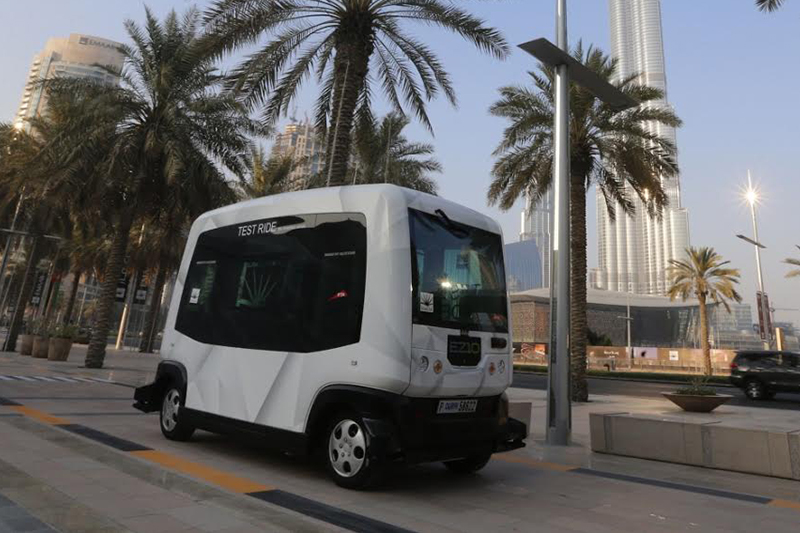 أول حافلة كهربائية ذاتية القيادة للخدمة في دبي