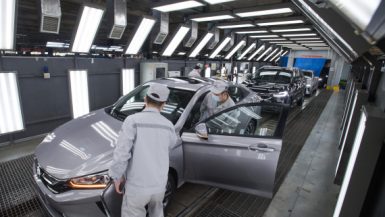 1.79 مليون سيارة صدرتها الشركات الصينية خلال 11 شهراً من العام الجارى