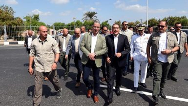 رئيس الوزراء يبدأ جولة تفقدية لعدد من المشروعات التنموية بمحافظة الفيوم