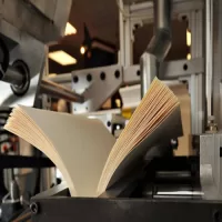 طباعة الكتب ؛ الطباعة ؛ الورق